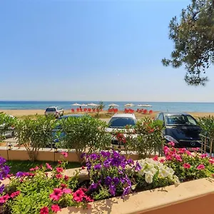 Studio Nikiti Beach Hotel Nikiti (Sithonia)